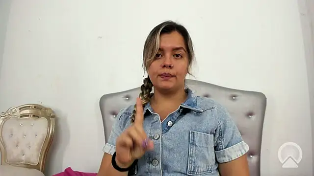 azulskyer online show from June 2026 01:54:01 AM