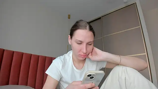 SofiClimbing online show from March 2025 12:34:02 AM