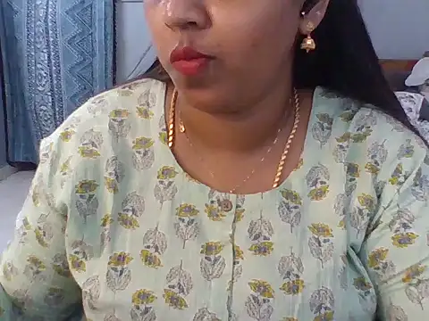 Snapshot of Tamil_hot_Meenu chatting on June 2026 09:01:02 AM Tamil hot Meenu online show from June 2026 09:01:02 AM