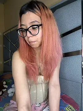 Nana-Komatsu online show from July 2026 05:10:02 AM