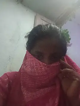 Snapshot of Vasavi_28 chatting on June 2026 07:49:02 PM Vasavi 28 online show from June 2026 07:49:02 PM