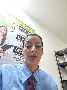Snapshot of ALEJANDRA__28 chatting on June 2026 02:28:02 PM ALEJANDRA 28 online show from June 2026 02:28:02 PM