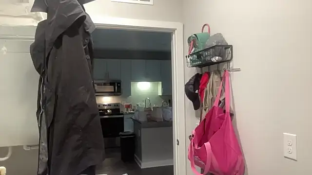 maddiliz online show from October 2025 05:06:02 PM