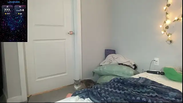 maddiliz online show from November 2025 02:02:01 AM