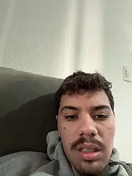 Deliciinha2 online show from June 2026 05:57:02 PM