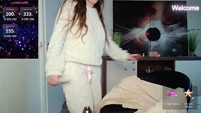 Yevgeshka-Milashka online show from February 2025 03:46:01 PM