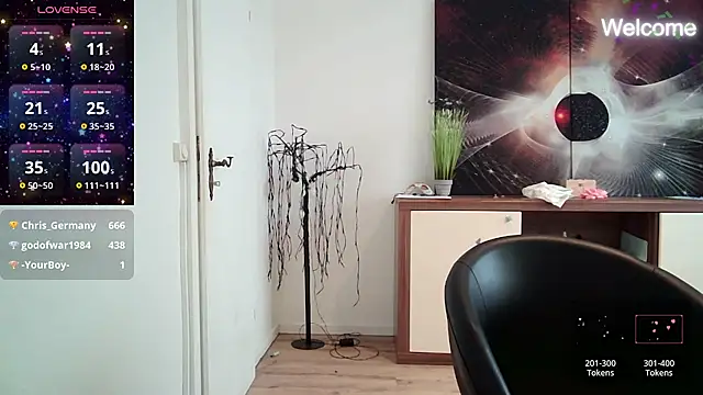 Yevgeshka-Milashka online show from February 2025 10:38:02 AM