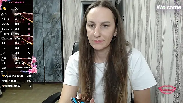 Yevgeshka-Milashka online show from October 2025 05:00:01 PM