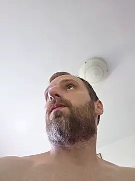 MrHot20cm online show from June 2026 11:05:01 AM