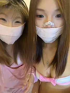Snapshot of QIQI-QIQI-01 chatting on July 2026 10:21:02 AM QIQI-QIQI-01 online show from July 2026 10:21:02 AM
