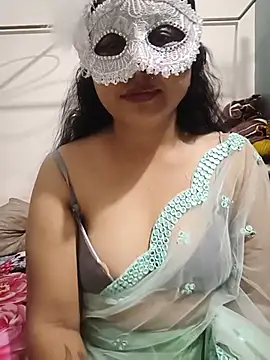 Snapshot of Baby_g77 chatting on August 2026 05:05:01 PM Baby g77 online show from August 2026 05:05:01 PM