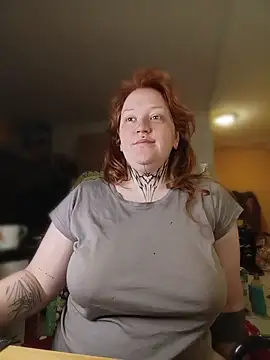 Snapshot of CURVYSAKURA chatting on June 2026 10:14:02 PM CURVYSAKURA online show from June 2026 10:14:02 PM