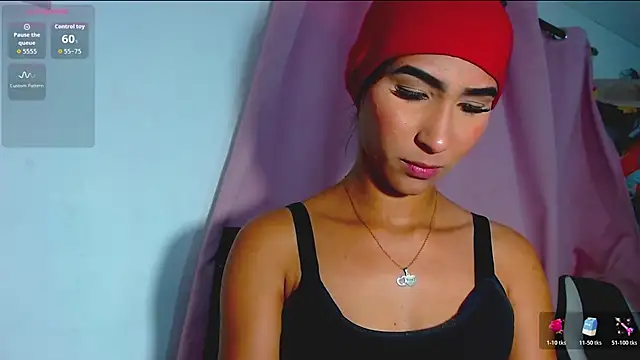 Snapshot of Malikaa__ chatting on June 2026 02:24:02 AM Malikaa online show from June 2026 02:24:02 AM