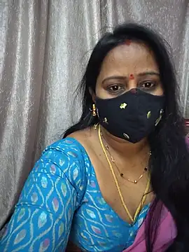 Snapshot of Nithya_ chatting on July 2026 06:42:01 AM Nithya online show from July 2026 06:42:01 AM