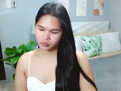 AlianaFord online show from July 2026 09:28:02 PM