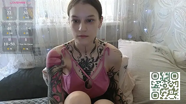 Snapshot of Little_skinnyDevil chatting on June 2026 12:06:02 AM Little skinnyDevil online show from June 2026 12:06:02 AM