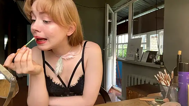 LollyAngel online show from June 2026 04:02:02 PM