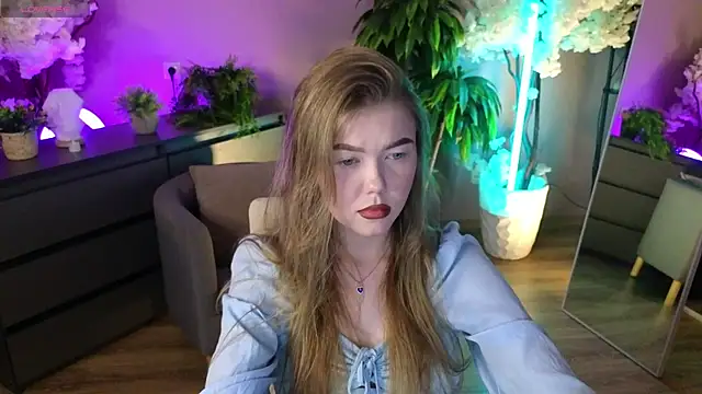 Lina deels online show from July 2026 06:54:02 PM