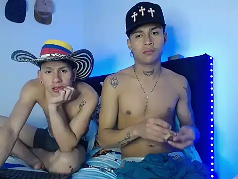 Snapshot of TheHotDuo19 chatting on June 2026 05:20:02 AM TheHotDuo19 online show from June 2026 05:20:02 AM