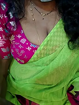 Snapshot of Luckypapa_telugu chatting on July 2026 06:31:01 AM Luckypapa telugu online show from July 2026 06:31:01 AM