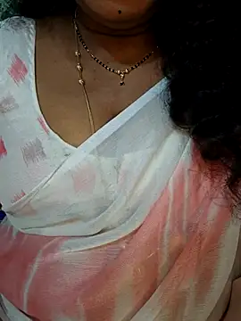 Snapshot of Luckypapa_telugu chatting on July 2026 04:48:01 AM Luckypapa telugu online show from July 2026 04:48:01 AM
