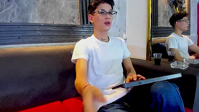 Brianhot0F online show from July 2026 11:38:01 AM