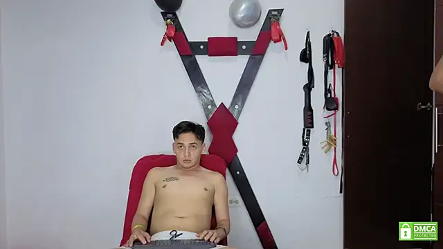 Snapshot of Nicolas_AthleticBoy chatting on June 2026 08:09:02 PM Nicolas AthleticBoy online show from June 2026 08:09:02 PM