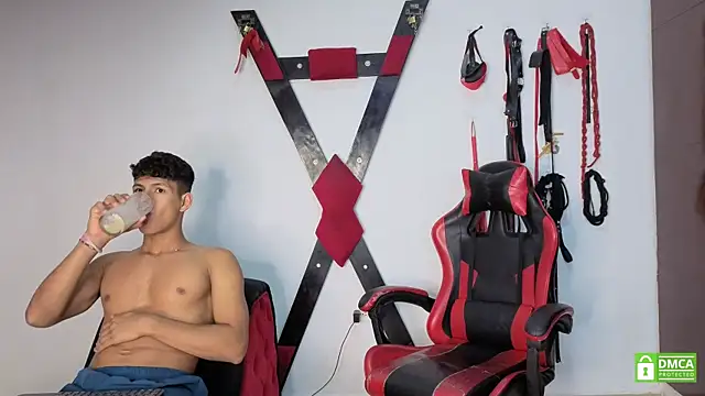 Snapshot of Nicolas_AthleticBoy chatting on July 2026 10:53:02 PM Nicolas AthleticBoy online show from July 2026 10:53:02 PM