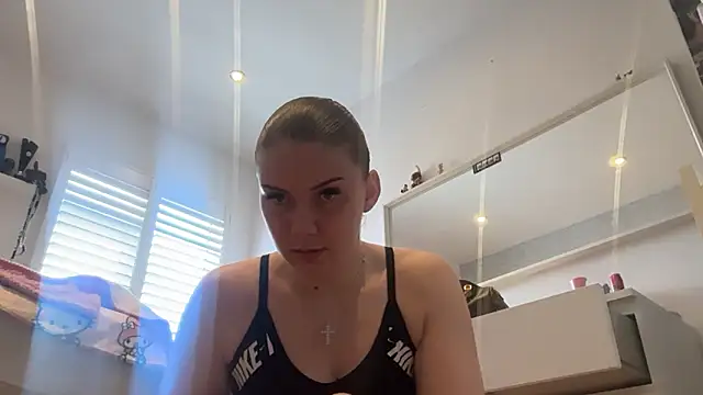 Melissamayy online show from June 2026 04:41:01 PM