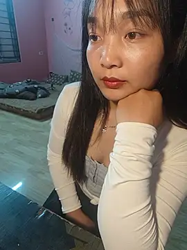 Snapshot of Moe-bay chatting on July 2026 03:03:02 PM Moe-bay online show from July 2026 03:03:02 PM