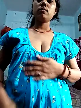 Snapshot of Hoty-sona chatting on June 2026 05:11:01 AM Hoty-sona online show from June 2026 05:11:01 AM