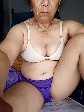 Snapshot of KK_orio chatting on June 2026 07:13:01 PM KK orio online show from June 2026 07:13:01 PM