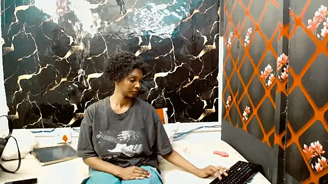 Snapshot of Caramelminxx_ chatting on July 2026 07:45:01 AM Caramelminxx online show from July 2026 07:45:01 AM