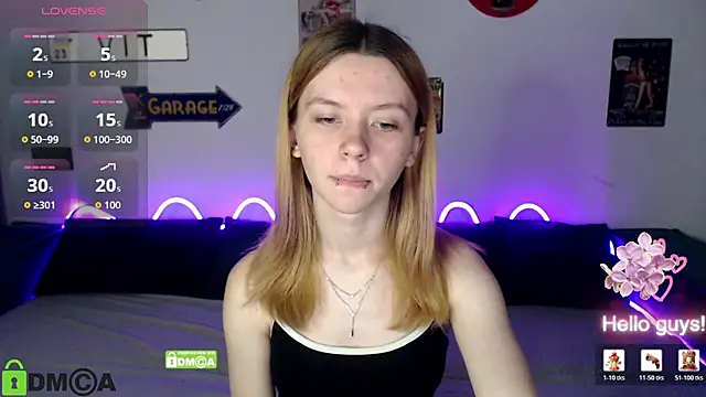 Snapshot of CarolInWonderland chatting on July 2026 06:39:02 AM CarolInWonderland online show from July 2026 06:39:02 AM