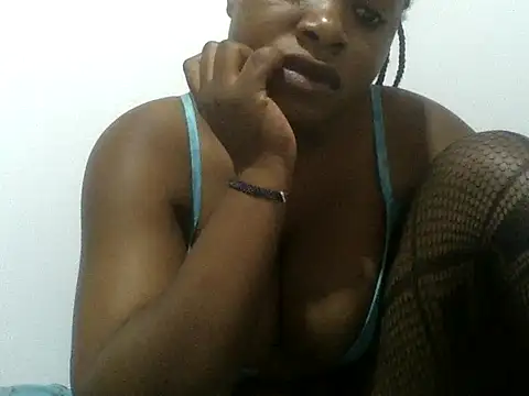 Snapshot of sweett_camillah chatting on July 2026 11:04:01 AM sweett camillah online show from July 2026 11:04:01 AM