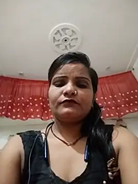 Snapshot of Cut_rani64 chatting on June 2026 01:45:02 PM Cut rani64 online show from June 2026 01:45:02 PM