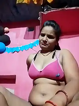 Snapshot of Cut_rani64 chatting on July 2026 04:32:02 PM Cut rani64 online show from July 2026 04:32:02 PM