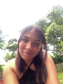 Snapshot of nina20xxxx chatting on June 2026 05:49:02 PM nina20xxxx online show from June 2026 05:49:02 PM