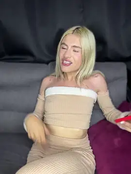 Lia-firee online show from June 2026 05:10:01 AM