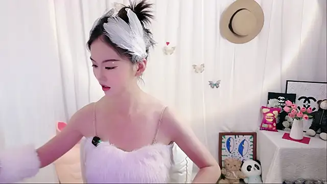 Ella-008 online show from June 2026 05:31:01 AM