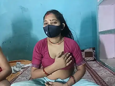Snapshot of Cute_kirti777 chatting on June 2026 04:49:01 PM Cute kirti777 online show from June 2026 04:49:01 PM