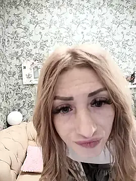Snapshot of Eva_Axel chatting on June 2026 11:58:01 AM Eva Axel online show from June 2026 11:58:01 AM