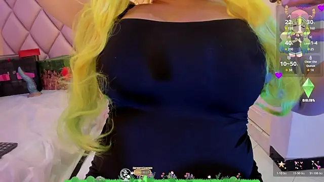 Snapshot of Alicee_tylor chatting on June 2026 11:35:02 AM Alicee tylor online show from June 2026 11:35:02 AM