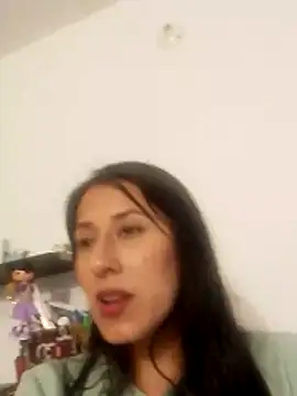 Snapshot of ELY_FE_ chatting on June 2026 03:16:02 AM ELY FE online show from June 2026 03:16:02 AM