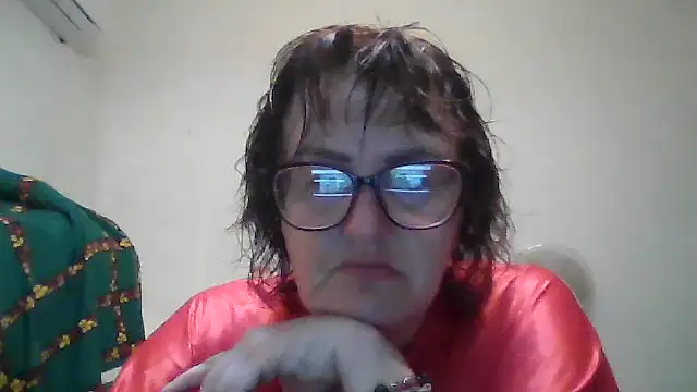 ErikaXShine online show from June 2026 08:14:01 PM