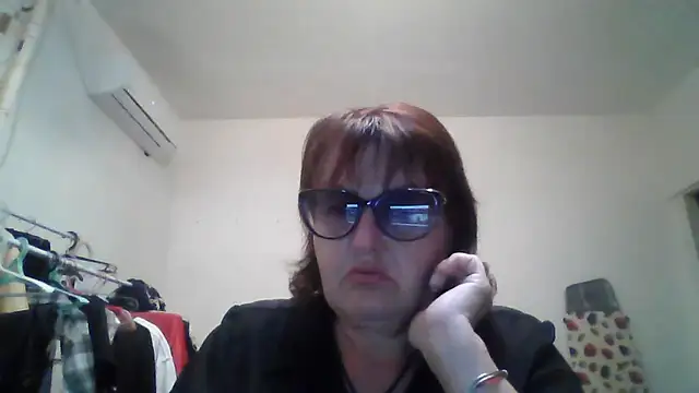 ErikaXShine online show from July 2026 07:12:02 PM