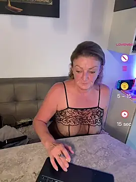 MumGabriela online show from July 2026 04:31:02 PM