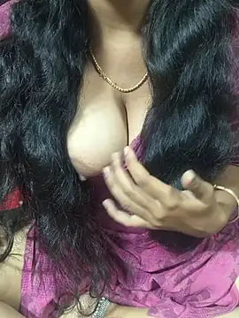 Snapshot of telugu_modal_divya0999 chatting on July 2026 03:43:01 PM telugu modal divya0999 online show from July 2026 03:43:01 PM