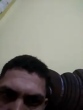 Snapshot of Mineirim33 chatting on July 2026 09:14:01 PM Mineirim33 online show from July 2026 09:14:01 PM