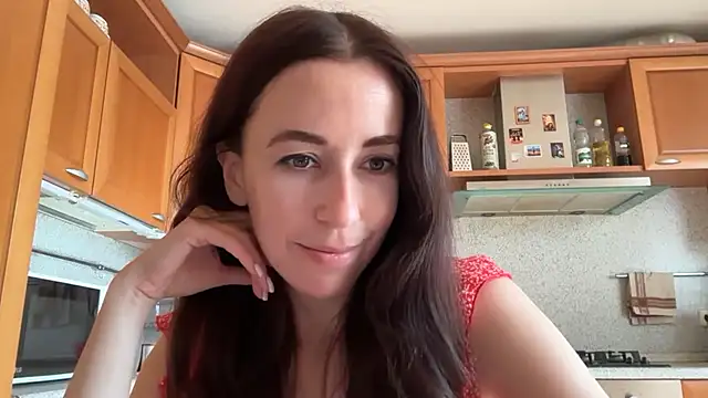 Snapshot of Flamingo_Queen chatting on July 2026 05:21:02 AM Flamingo Queen online show from July 2026 05:21:02 AM